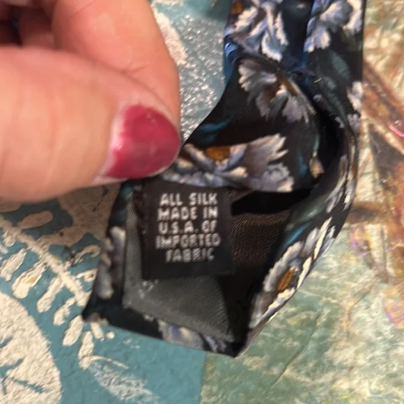 Christian Dior tie - Picture 7 of 10